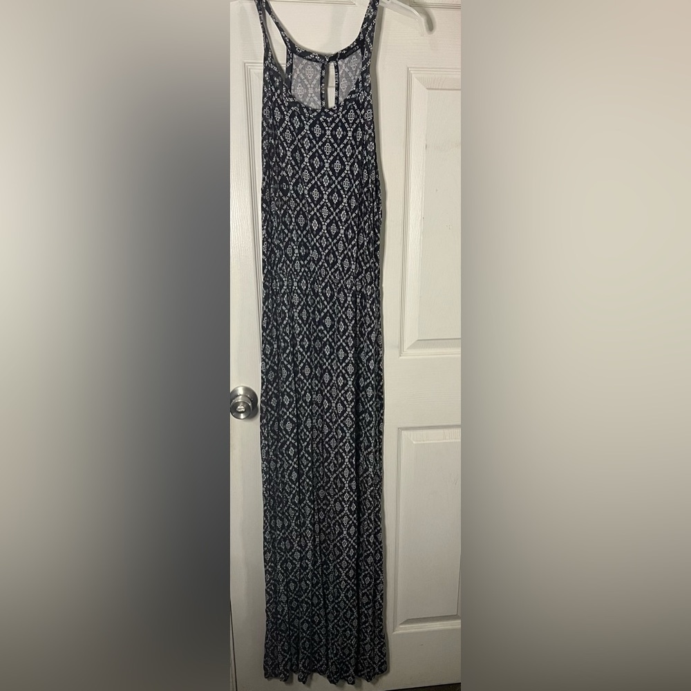 Maxi design printed dress with skinny straps